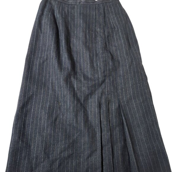 HaberdasHER Women's Suit Navy Pin Stripe DoubleBreasted  Modest Career US 7/8 - Picture 2 of 14